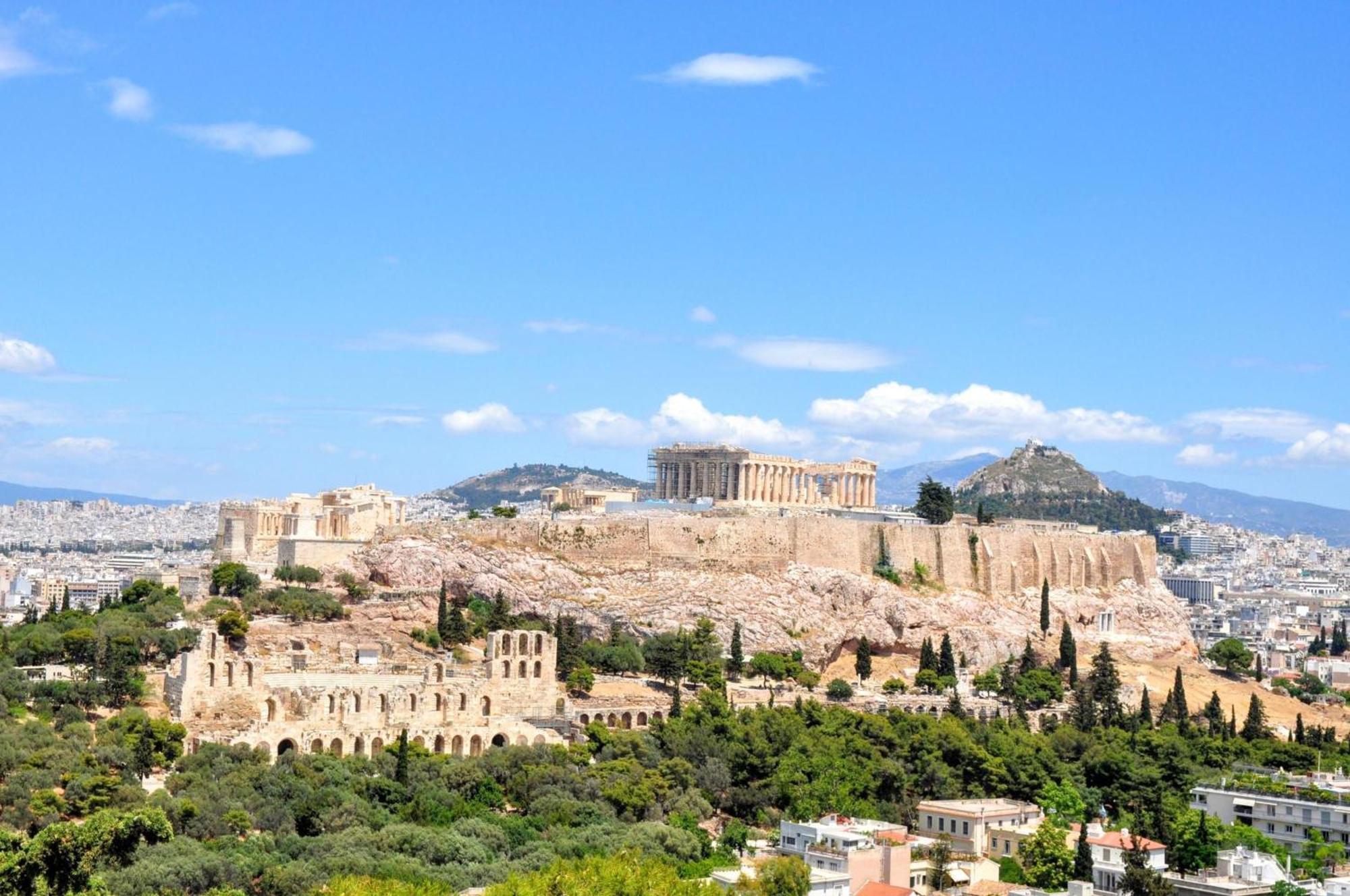 Elegant Apartment Under The Acropolis Atina Dış mekan fotoğraf