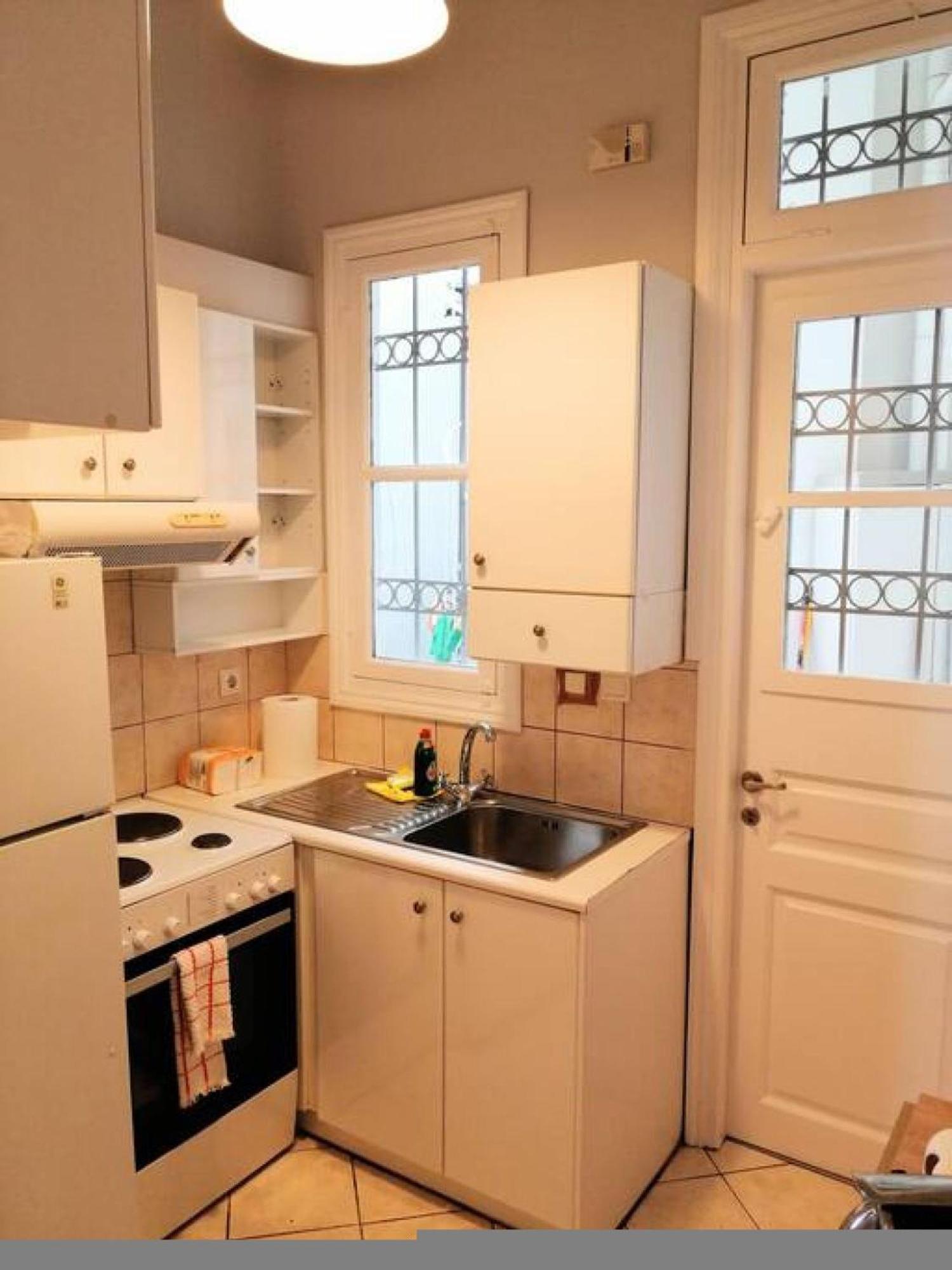Elegant Apartment Under The Acropolis Atina Dış mekan fotoğraf