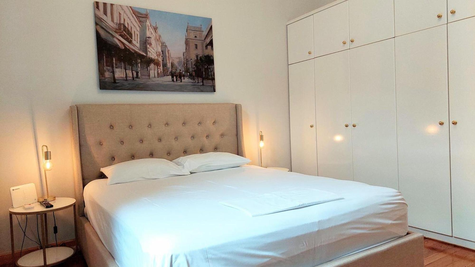 Elegant Apartment Under The Acropolis Atina Dış mekan fotoğraf